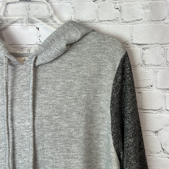 Style & Co Gray Metallic Color block Hoodie Sweatshirt Size XL - Picture 4 of 7